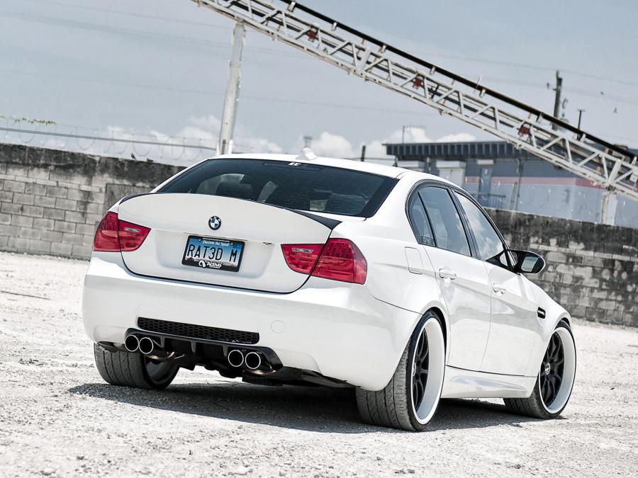  BMW M3 Sedan by Active Autowerke 2010 года  (фото 5 из 7)